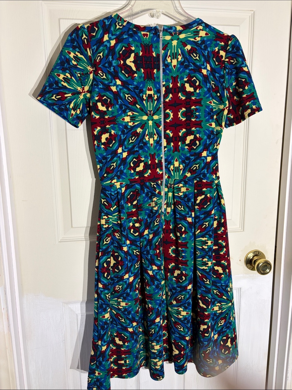 Women's Short-Sleeve Fit & Flare Dress in Multicolor Kaleidoscope - Picture 4 of 8